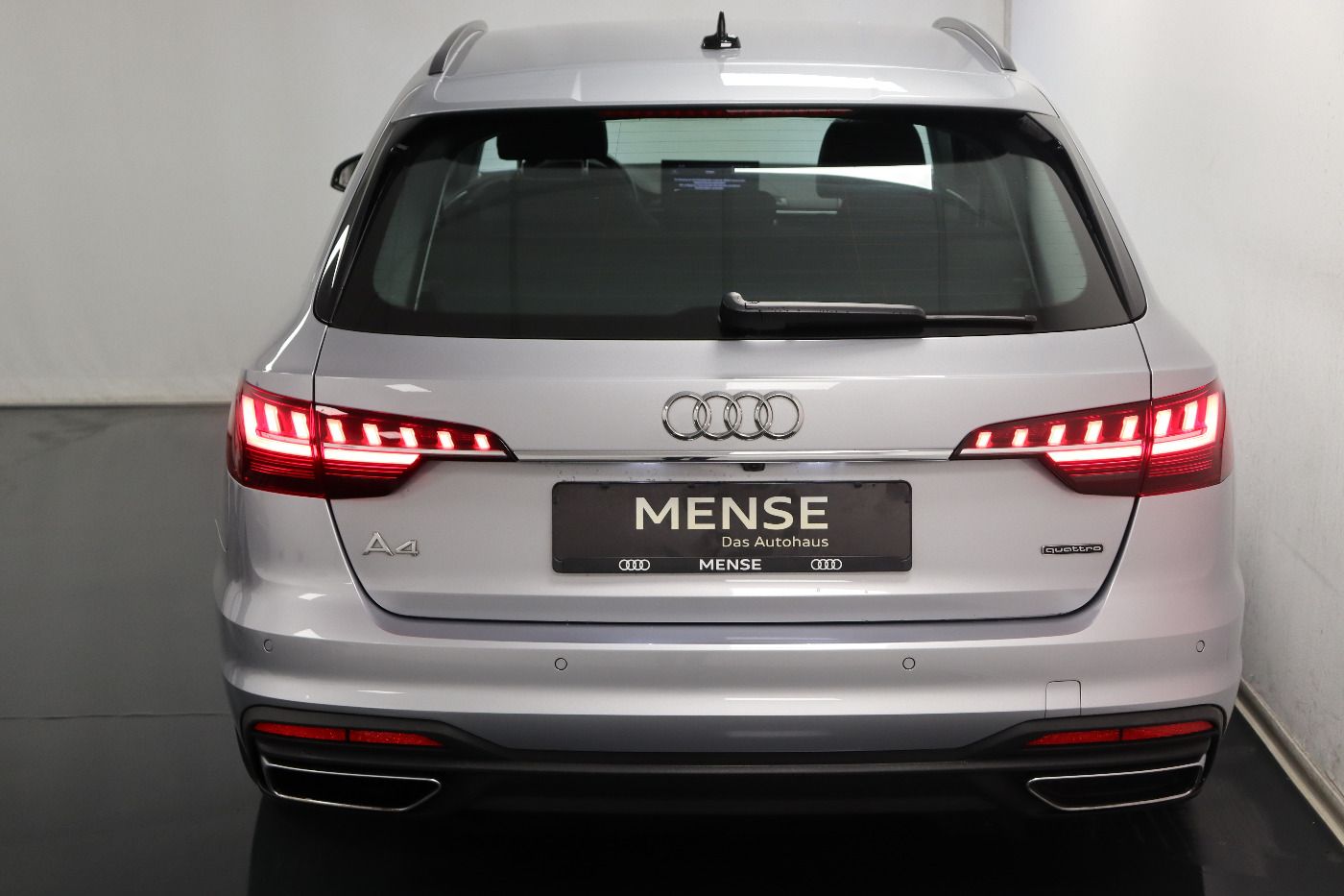 Fahrzeugabbildung Audi A4 Avant 40 TDI quattro S tronic Matrix|CarPlay