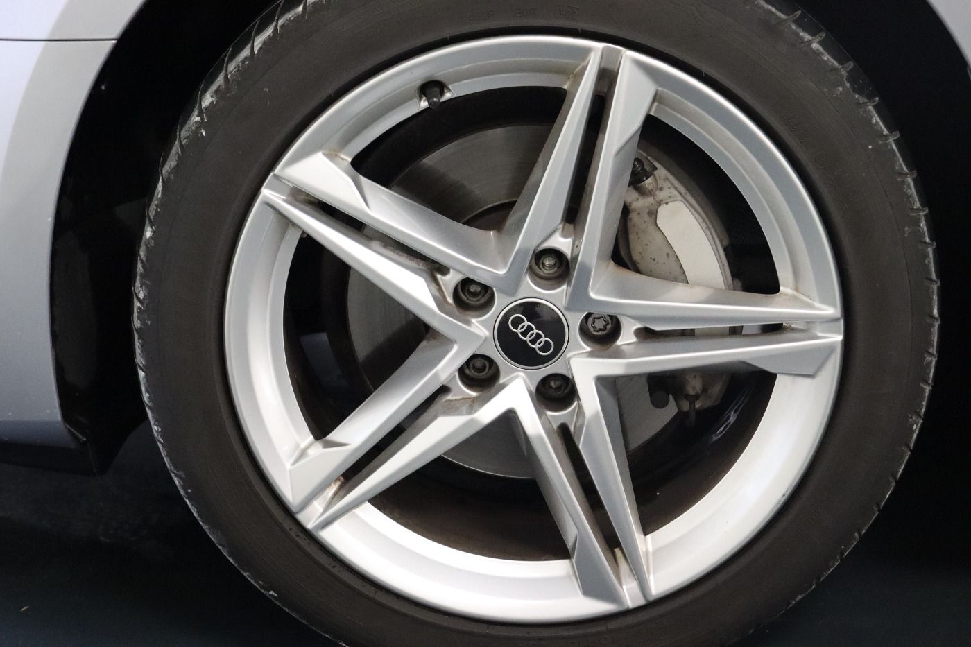 Fahrzeugabbildung Audi A4 Avant 40 TDI quattro S tronic Matrix|CarPlay