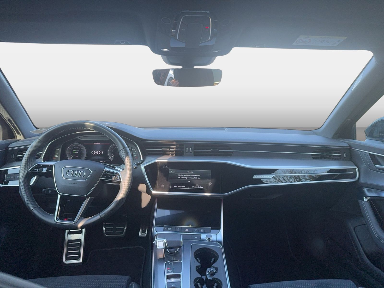 Fahrzeugabbildung Audi A6 Avant 55 TFSIe quattro S tronic S line Matrix