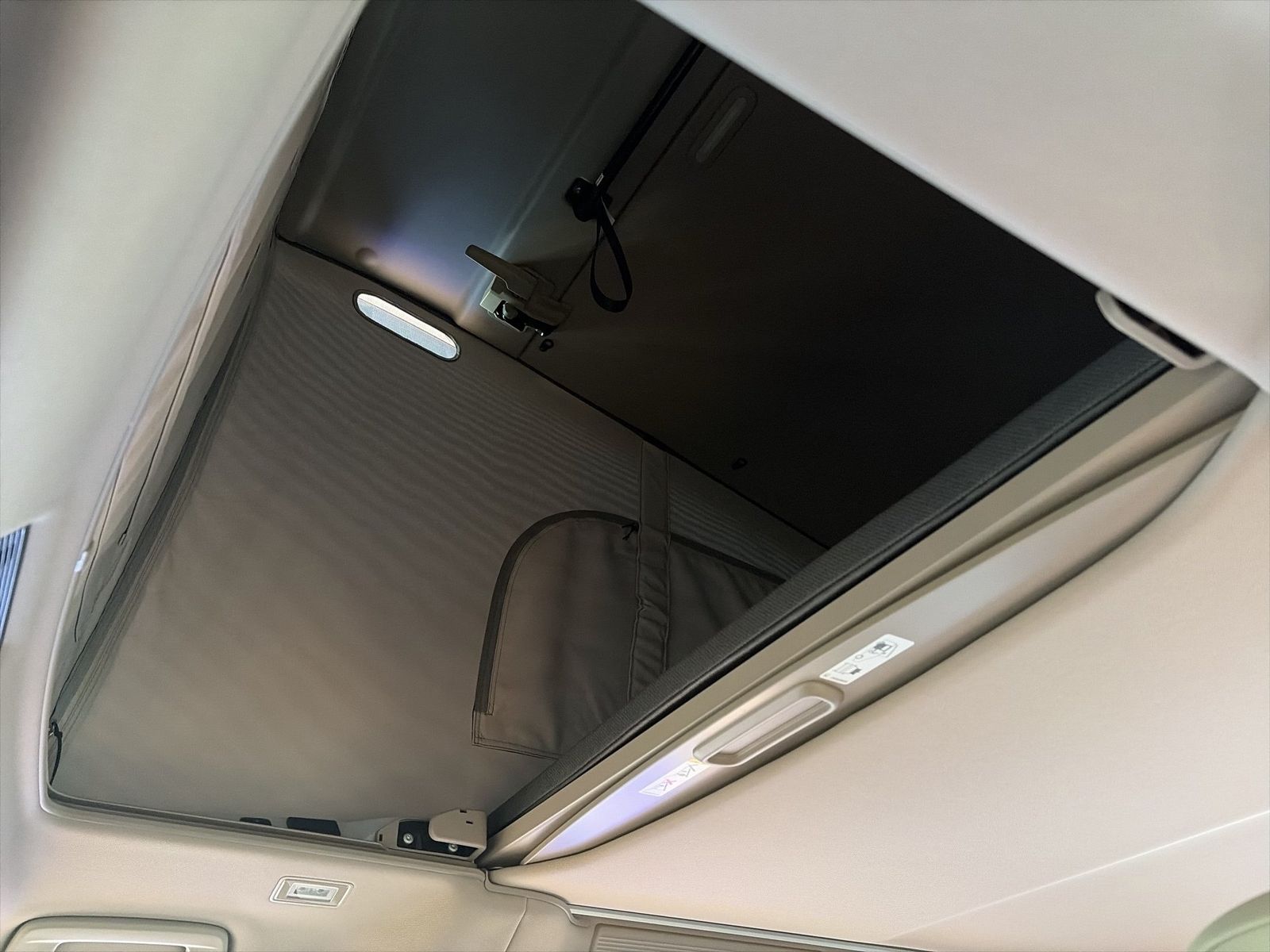 Fahrzeug autohaus mense Fahrzeugabbildung Volkswagen NFZ California Beach Camper Motor: 2.0 l TDI SCR