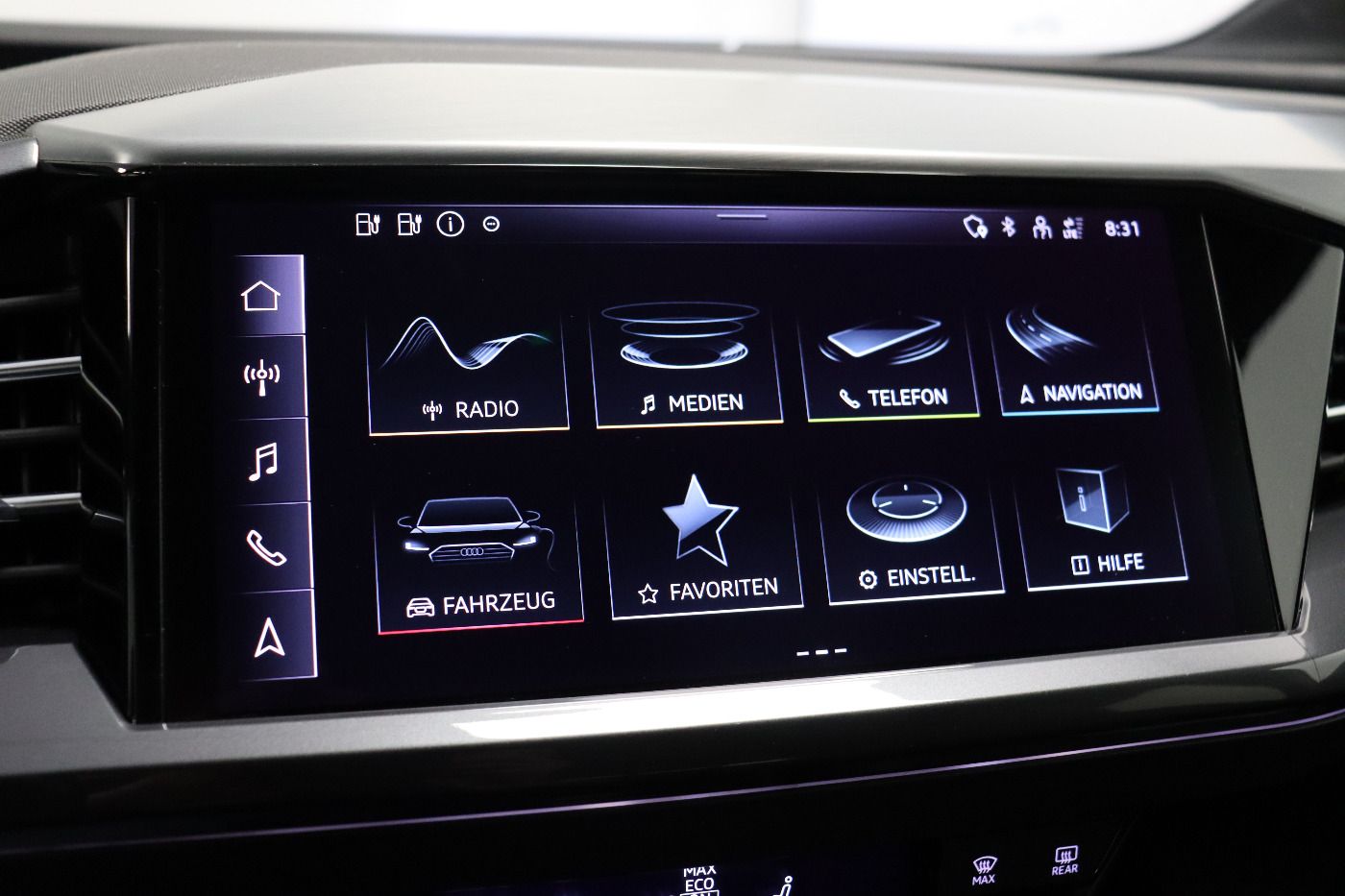 Fahrzeug autohaus mense Fahrzeugabbildung Audi Q4 e-tron 45 quattro AHK|Standhzg|LED|Navi