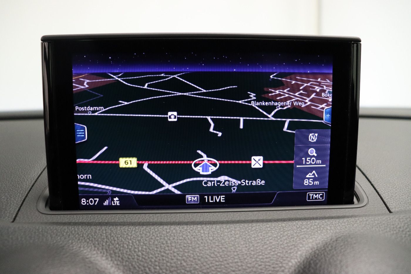 Fahrzeugabbildung Audi A3 Limousine 30 TDI Navi|Xenon|Akustikglas|PDC