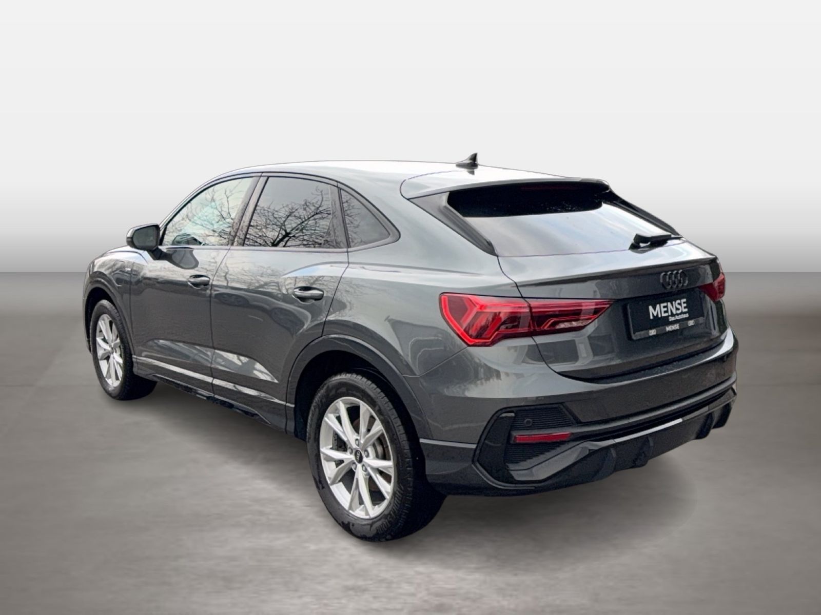 Fahrzeugabbildung Audi Q3 Sportback 45 TFSI e S tronic S line Matrix|LM