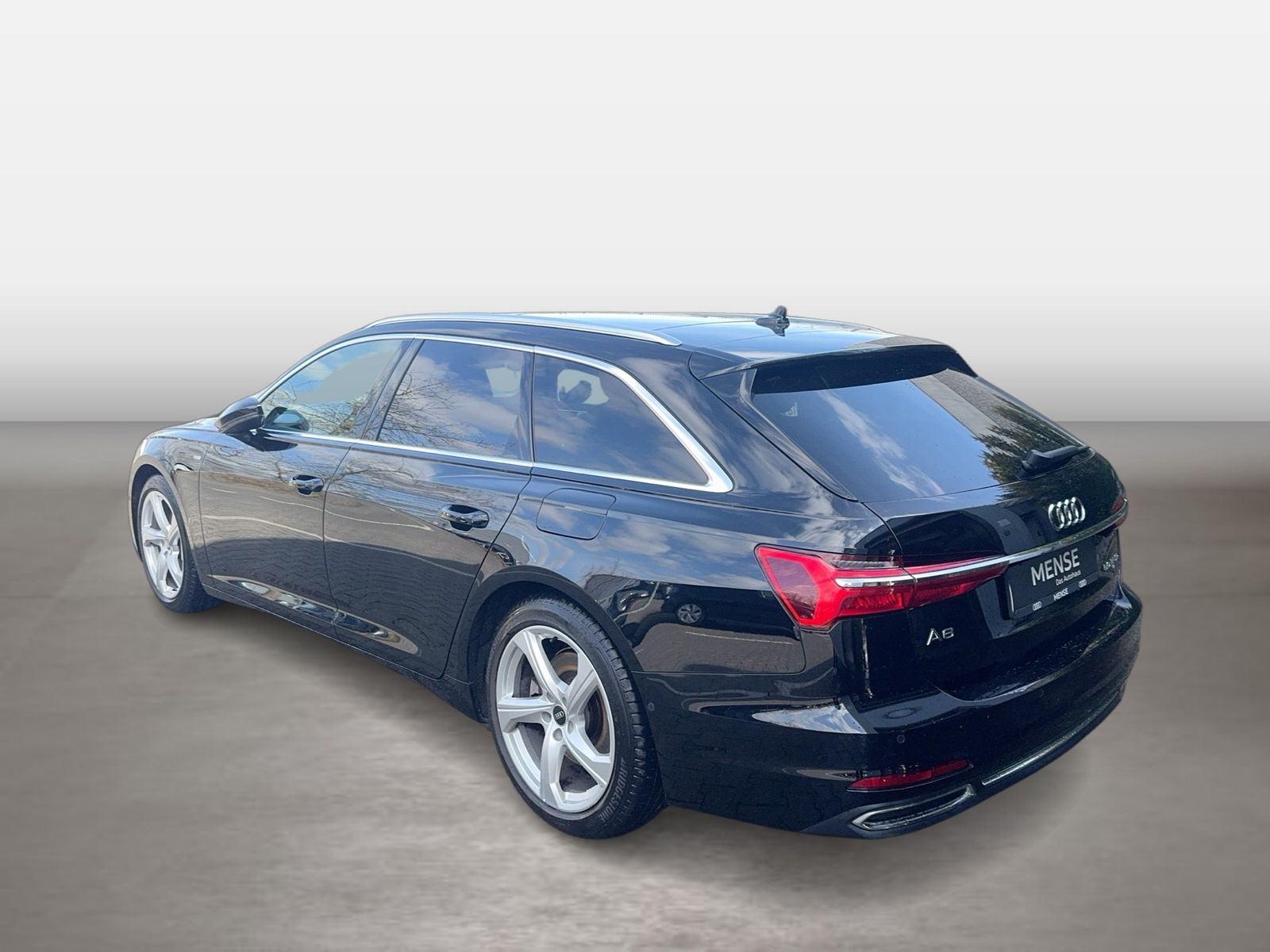 Fahrzeugabbildung Audi A6 Avant 50 TFSIe quattro S tronic S line AHK