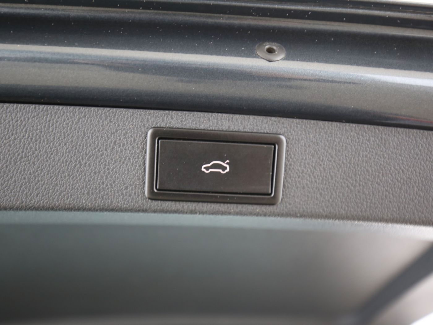 Fahrzeug autohaus mense Fahrzeugabbildung SKODA Octavia Combi 1.0 TSI Style Navi|Facelift|PDC