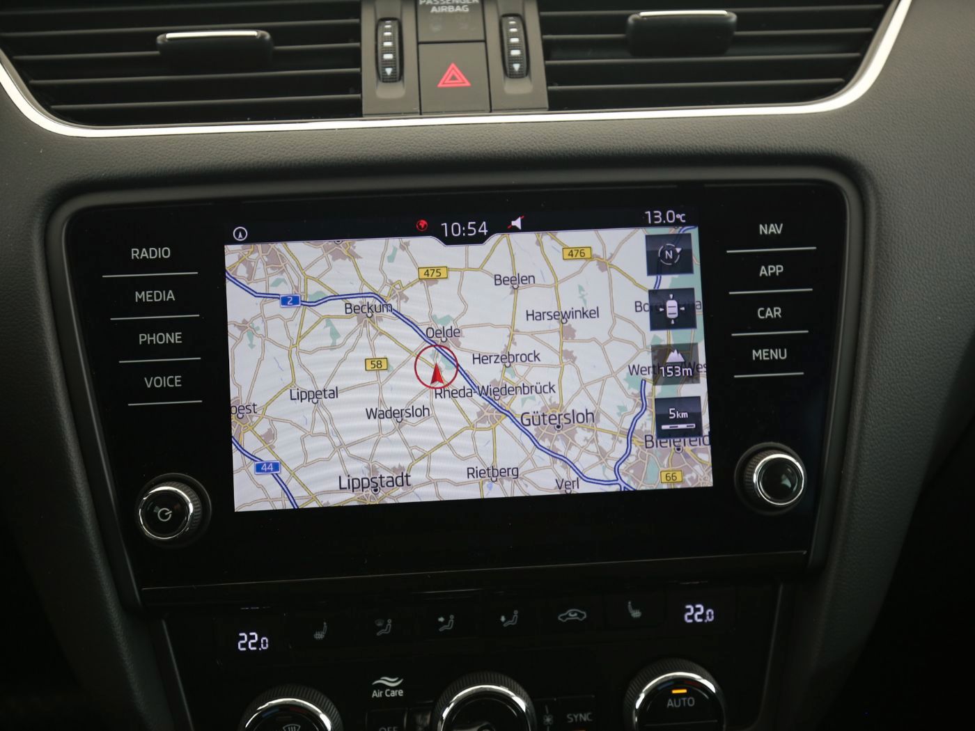 Fahrzeug autohaus mense Fahrzeugabbildung SKODA Octavia Combi 1.0 TSI Style Navi|Facelift|PDC