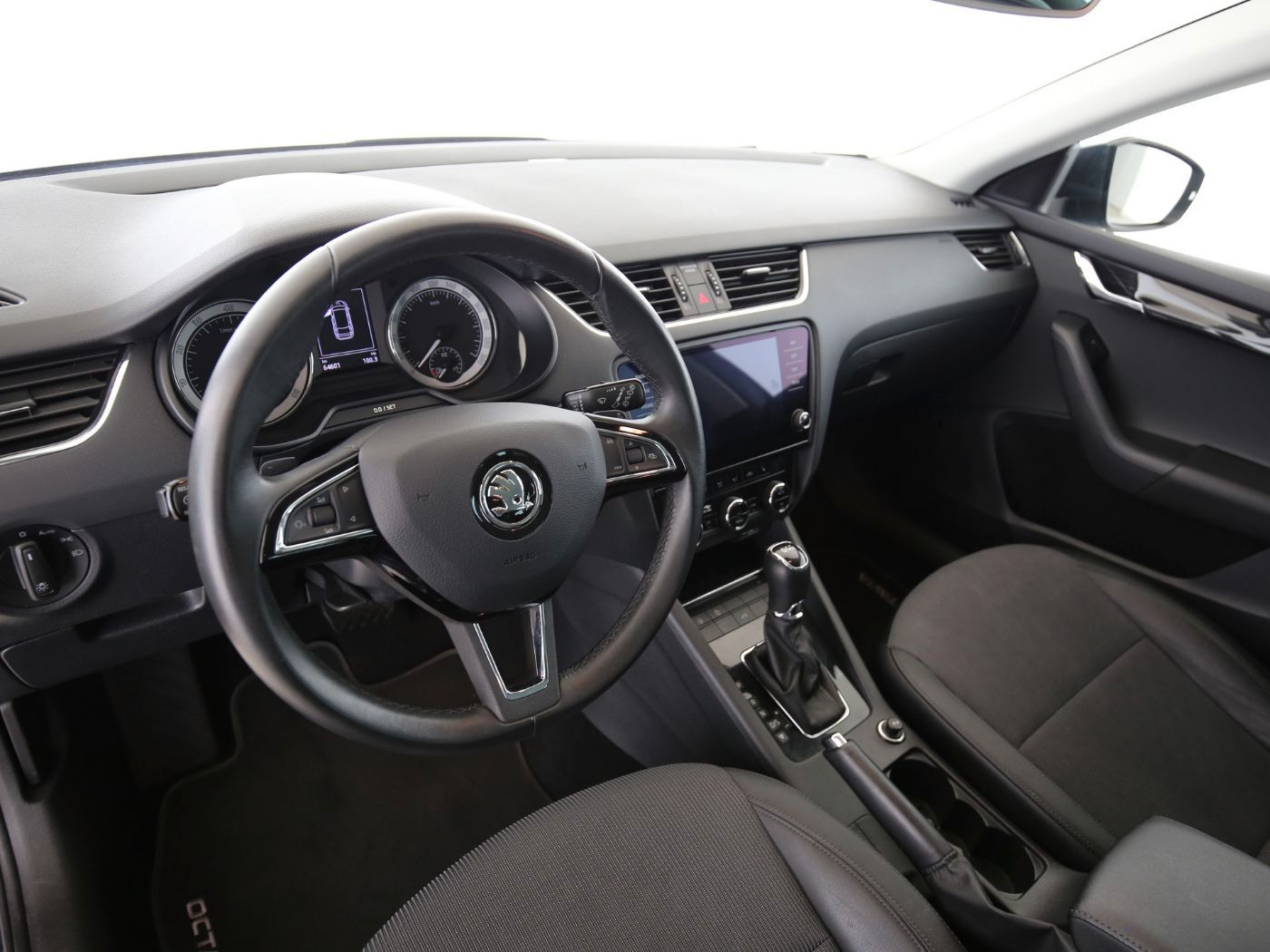 Fahrzeug autohaus mense Fahrzeugabbildung SKODA Octavia Combi 1.0 TSI Style Navi|Facelift|PDC