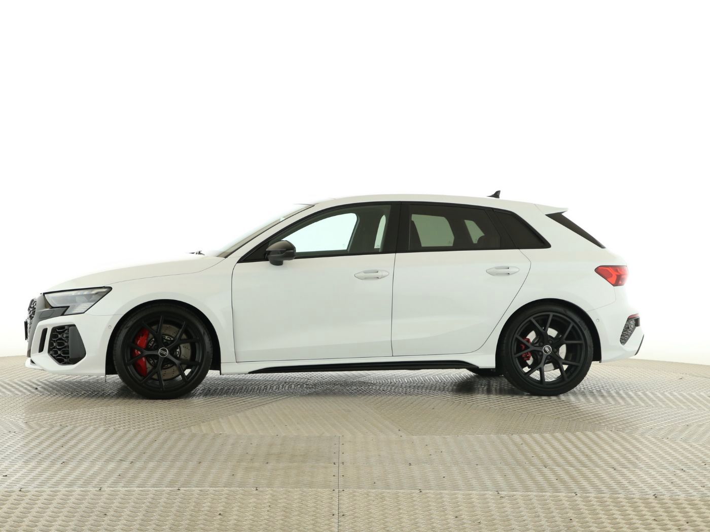 Fahrzeug autohaus mense Fahrzeugabbildung Audi RS 3 Sportback 2.5 TFSI quattro S tronic Matrix