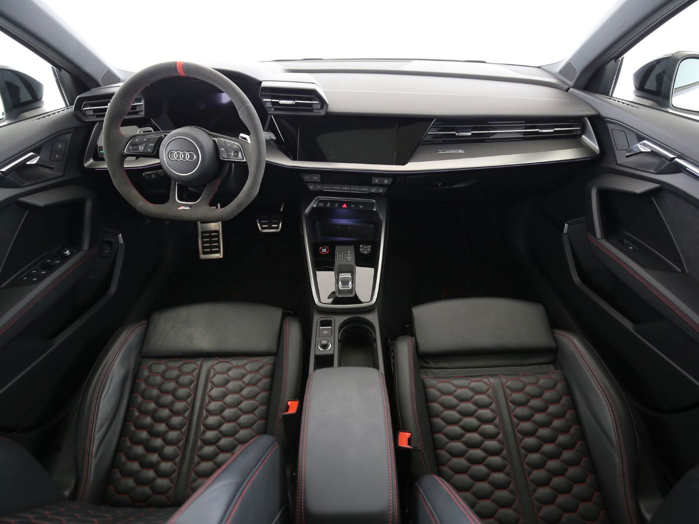 Fahrzeug autohaus mense Fahrzeugabbildung Audi RS 3 Sportback 2.5 TFSI quattro S tronic Matrix