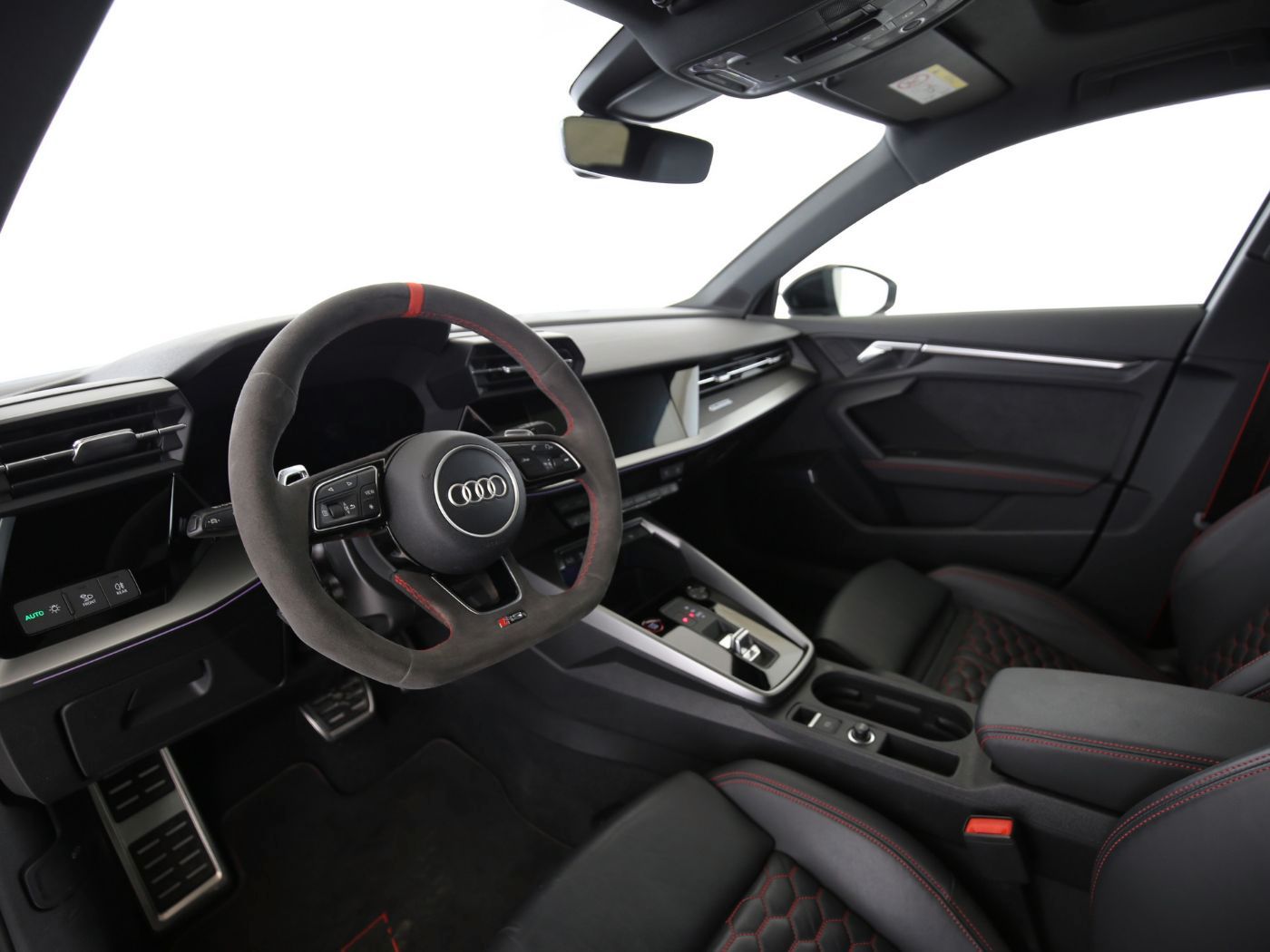 Fahrzeug autohaus mense Fahrzeugabbildung Audi RS 3 Sportback 2.5 TFSI quattro S tronic Matrix