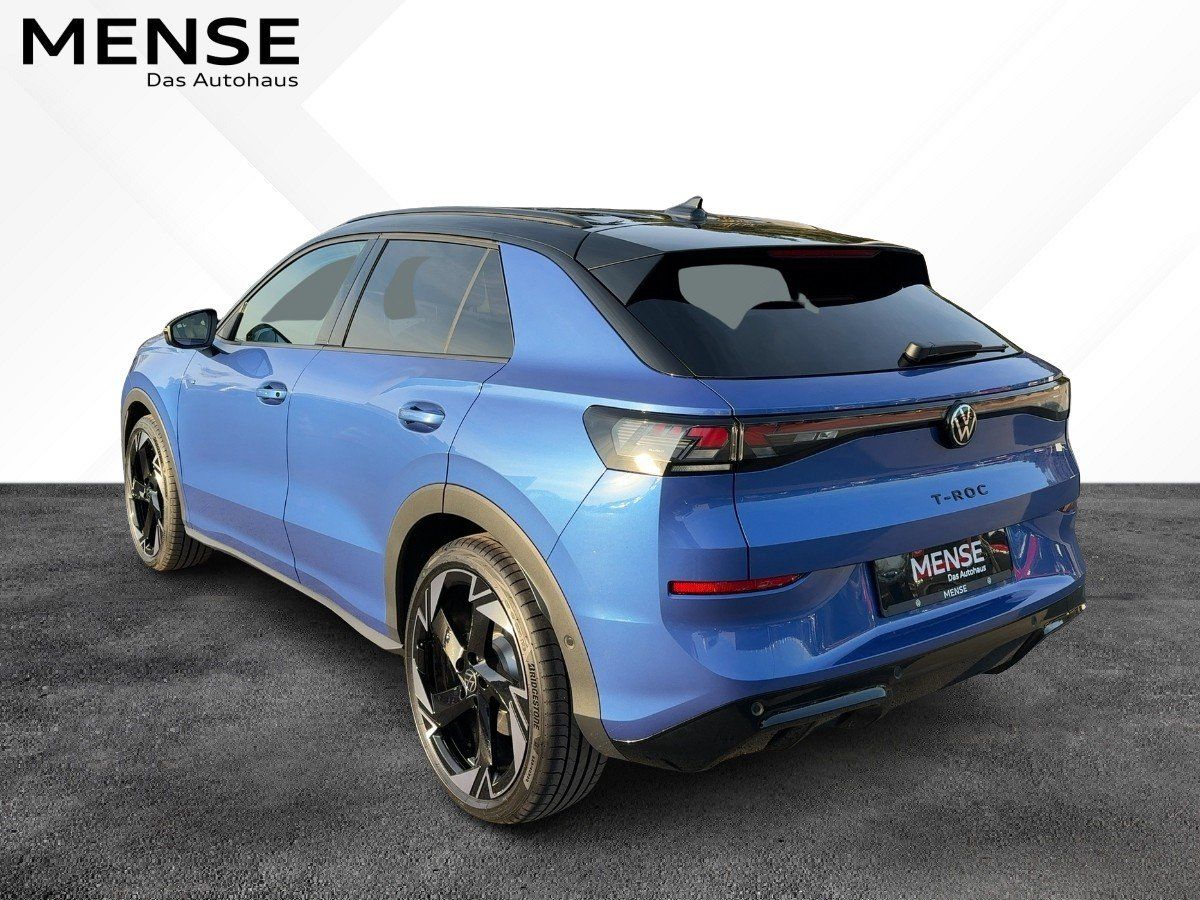 Fahrzeugabbildung Volkswagen T-Roc 1.5 eTSI DSG R-Line BlackStyle Nav HUD 360