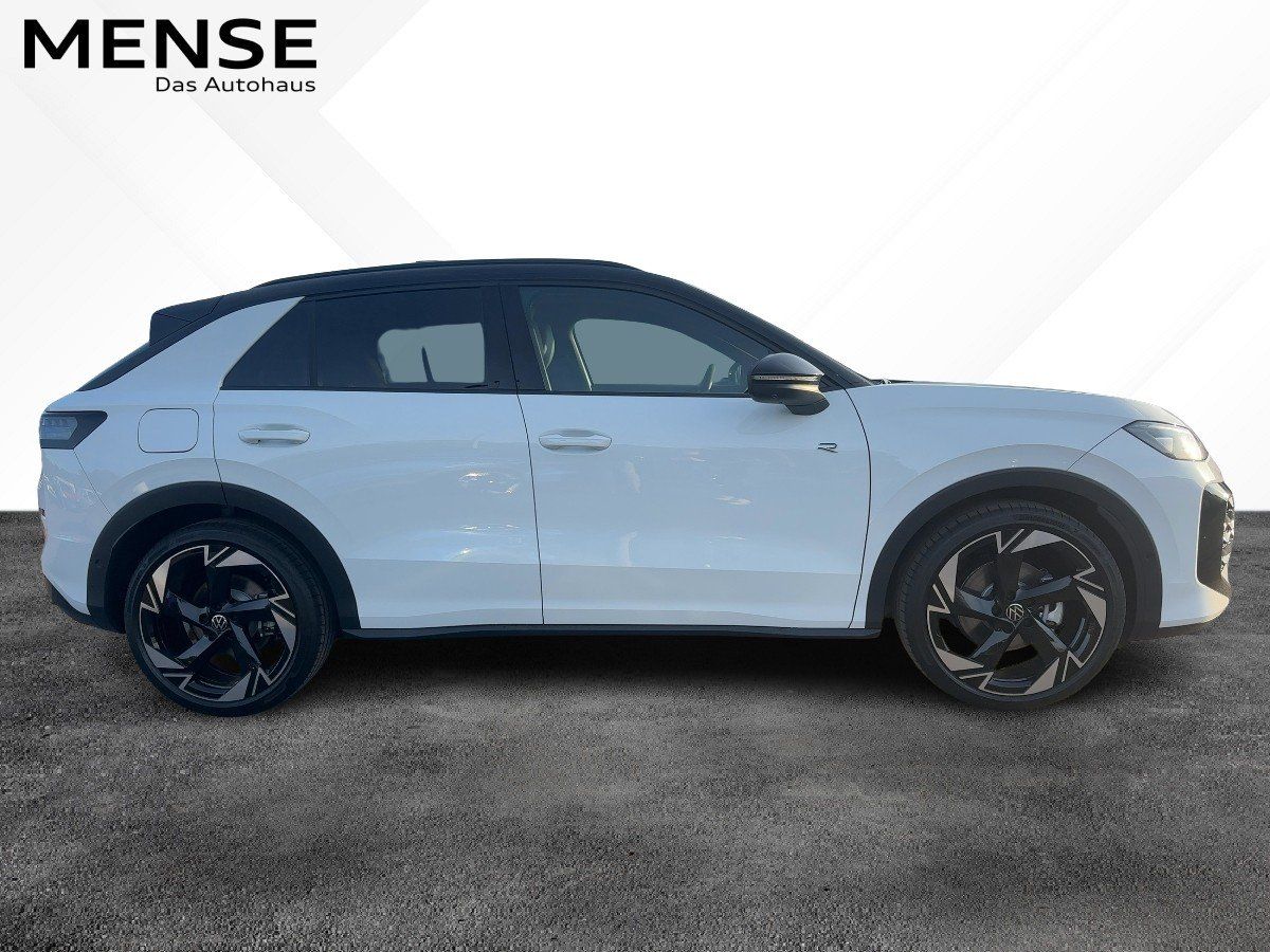 Fahrzeugabbildung Volkswagen T-Roc 1.5 eTSI DSG R-Line Nav BlackStyle HUD 360