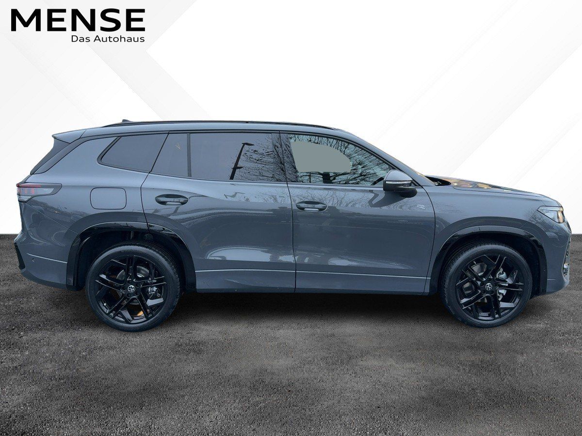 Fahrzeugabbildung Volkswagen Tayron TDI 4M R-Line AHK Pano BlackStyle 7-Sitze