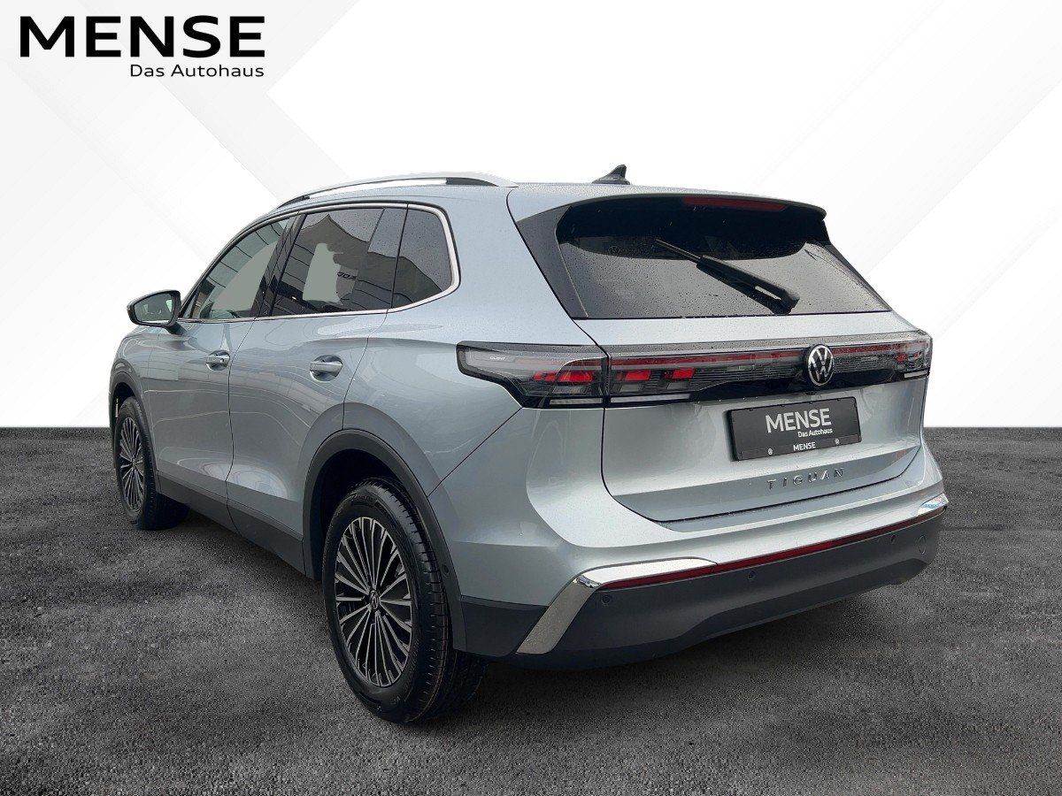 Fahrzeugabbildung Volkswagen Tiguan TDI Elegance AHK Nav 360° IQ.Light eKlapp