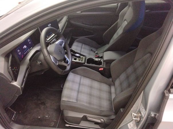 Fahrzeugabbildung Volkswagen Golf VIII GTE DSG IQ.Light|Matrix|CarPlay|HUD|LM