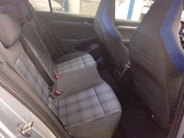 Fahrzeugabbildung Volkswagen Golf VIII GTE DSG IQ.Light|Matrix|CarPlay|HUD|LM