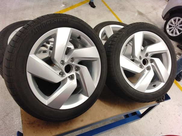 Fahrzeugabbildung Volkswagen Golf VIII GTE DSG IQ.Light|Matrix|CarPlay|HUD|LM