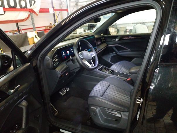 Fahrzeugabbildung Volkswagen Tiguan 1.5 TSI eHybrid DSG R-Line IQ.Light|AHK