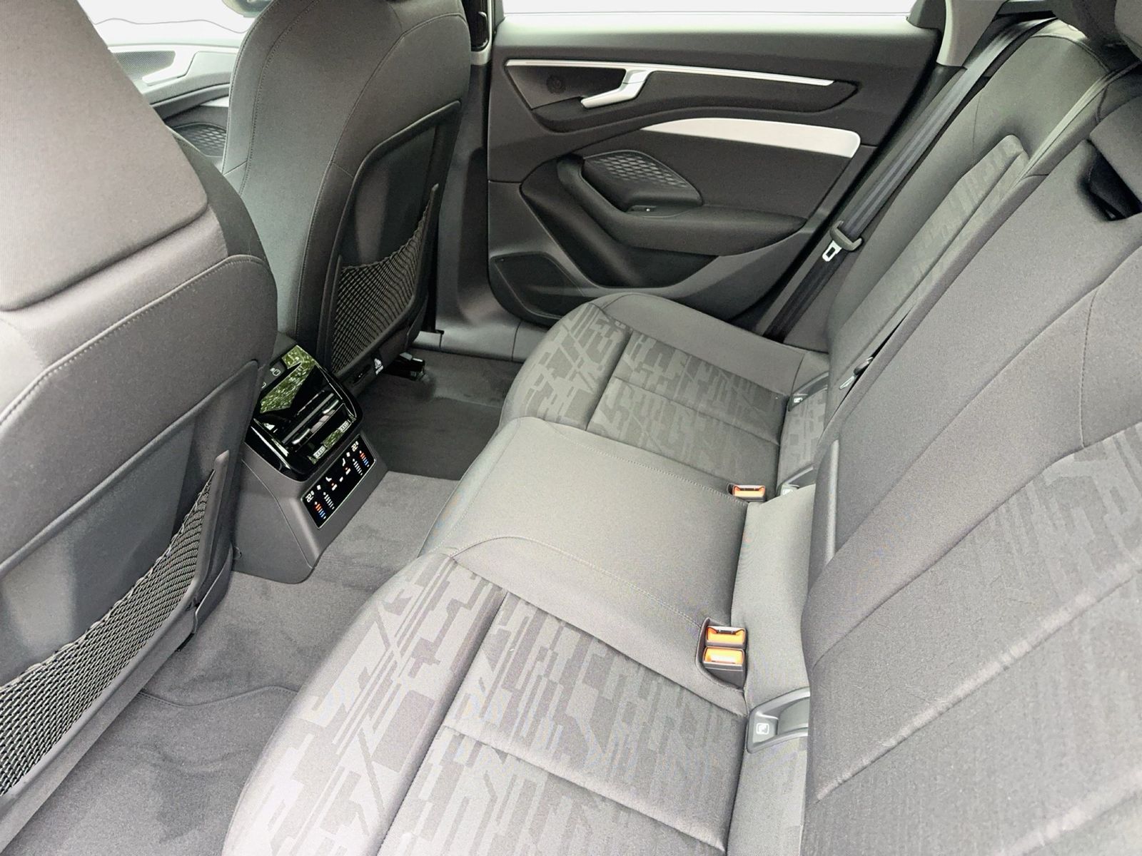 Fahrzeugabbildung Audi A6 Avant TDI 150 kW S tronic ACC|LED|Navi|Kamera