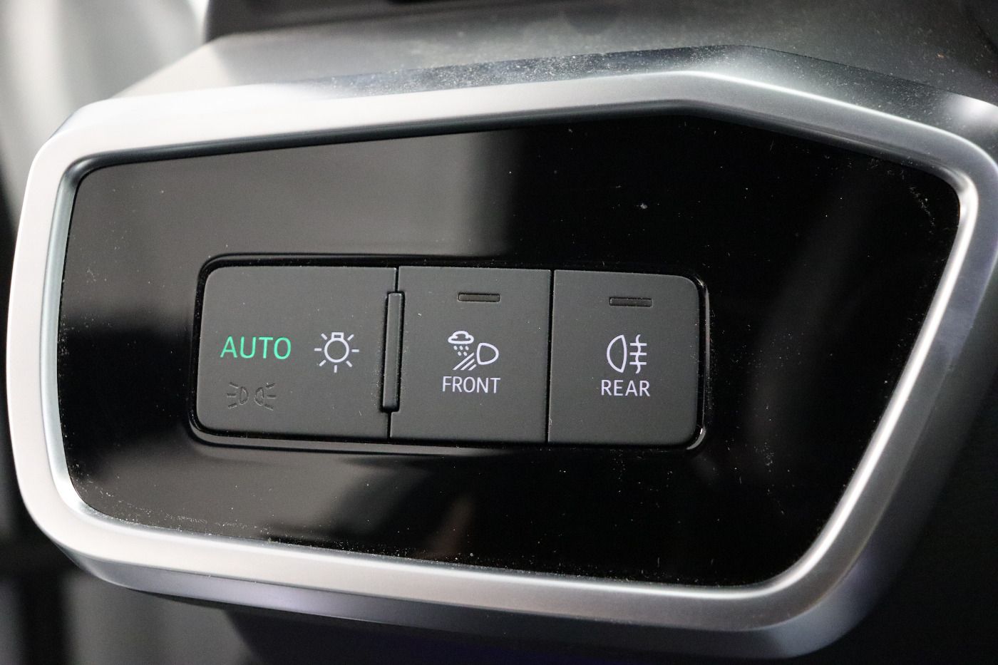 Fahrzeugabbildung Audi A6 Avant 50 TFS e S tronic S line CarPlay|SD