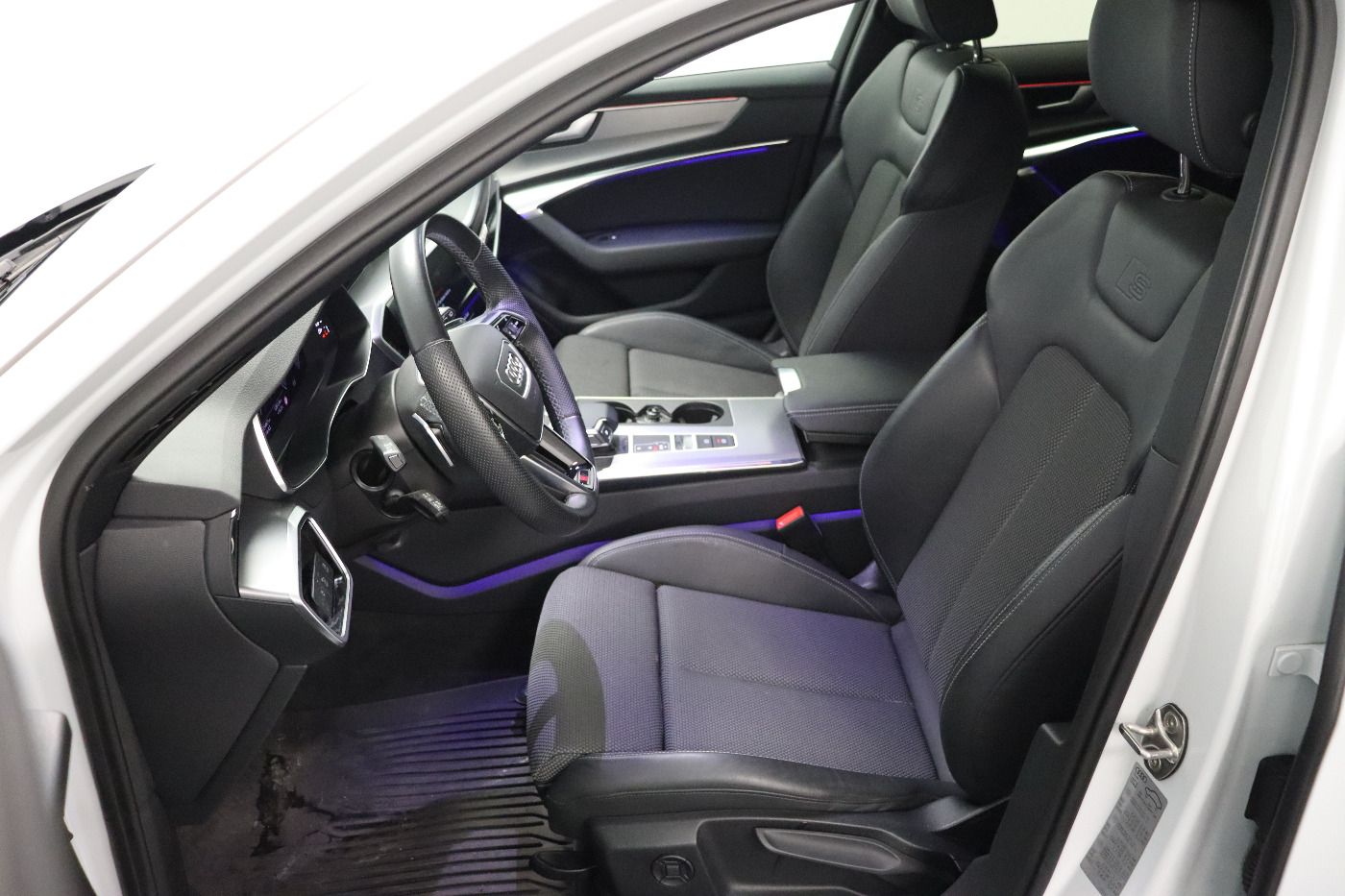 Fahrzeugabbildung Audi A6 Avant 50 TFS e S tronic S line CarPlay|SD