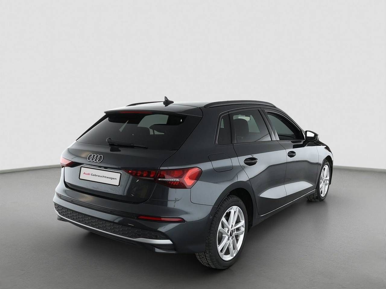 Fahrzeugabbildung Audi A3 Sportback 40 TFSI e S tronic Sonos|HUD|ACC|LM