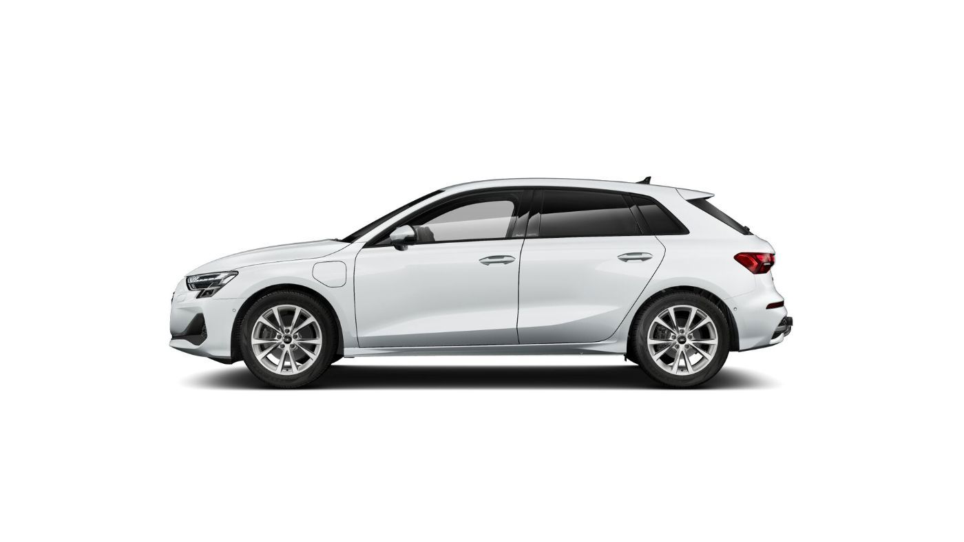 Fahrzeugabbildung Audi A3 Sportback 40 TFSI e S tronic AHK|Standhzg|ACC