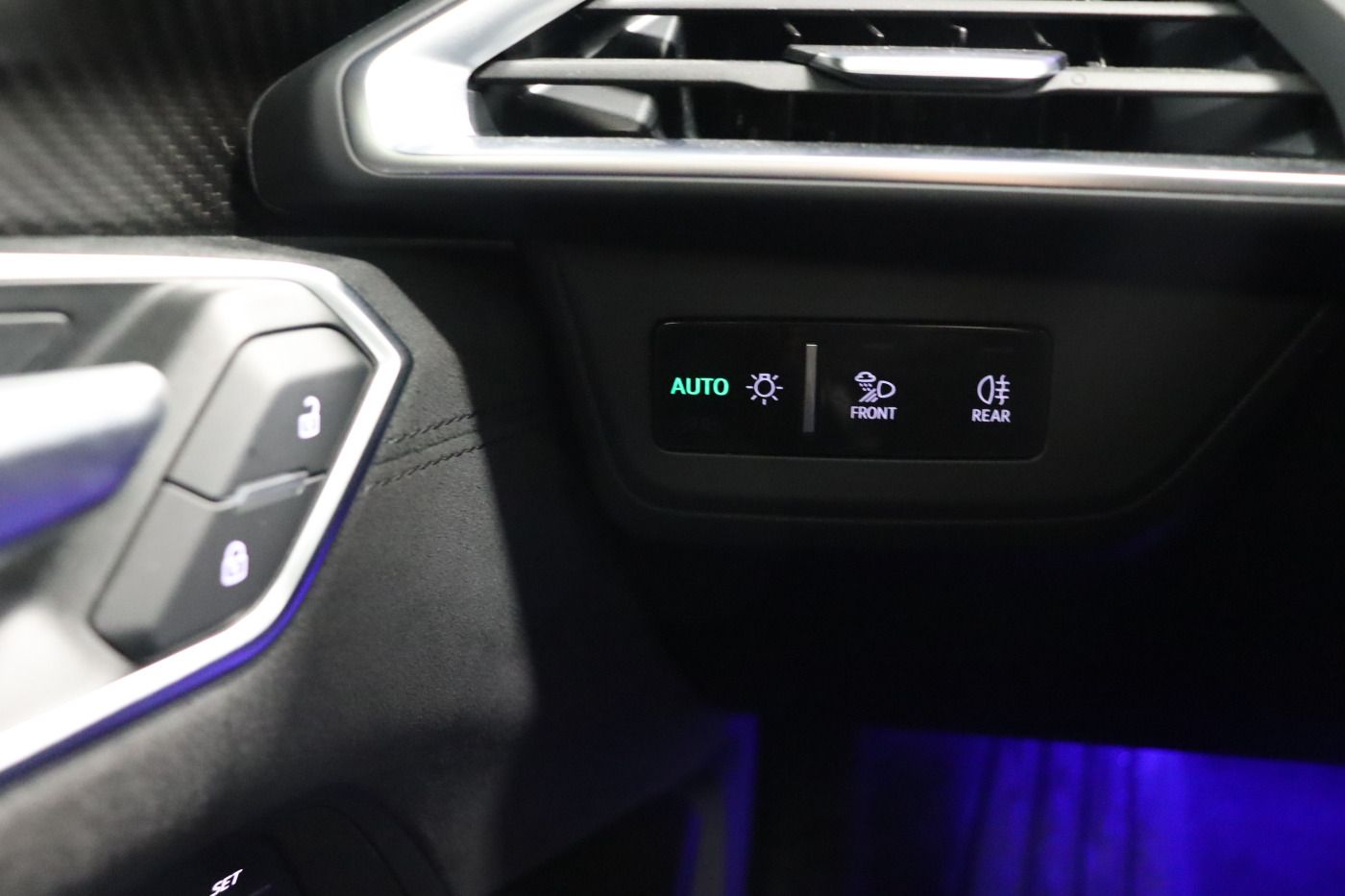 Fahrzeugabbildung Audi RS e-tron GT quattro |Matrix|Luft|LM