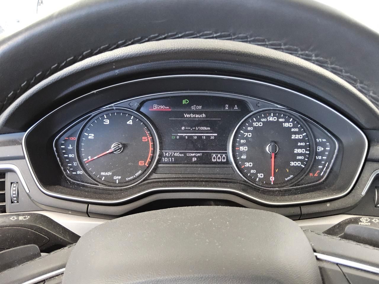 Fahrzeugabbildung Audi A4 Avant 40 TDI quattro S tronic Advanced Matrix