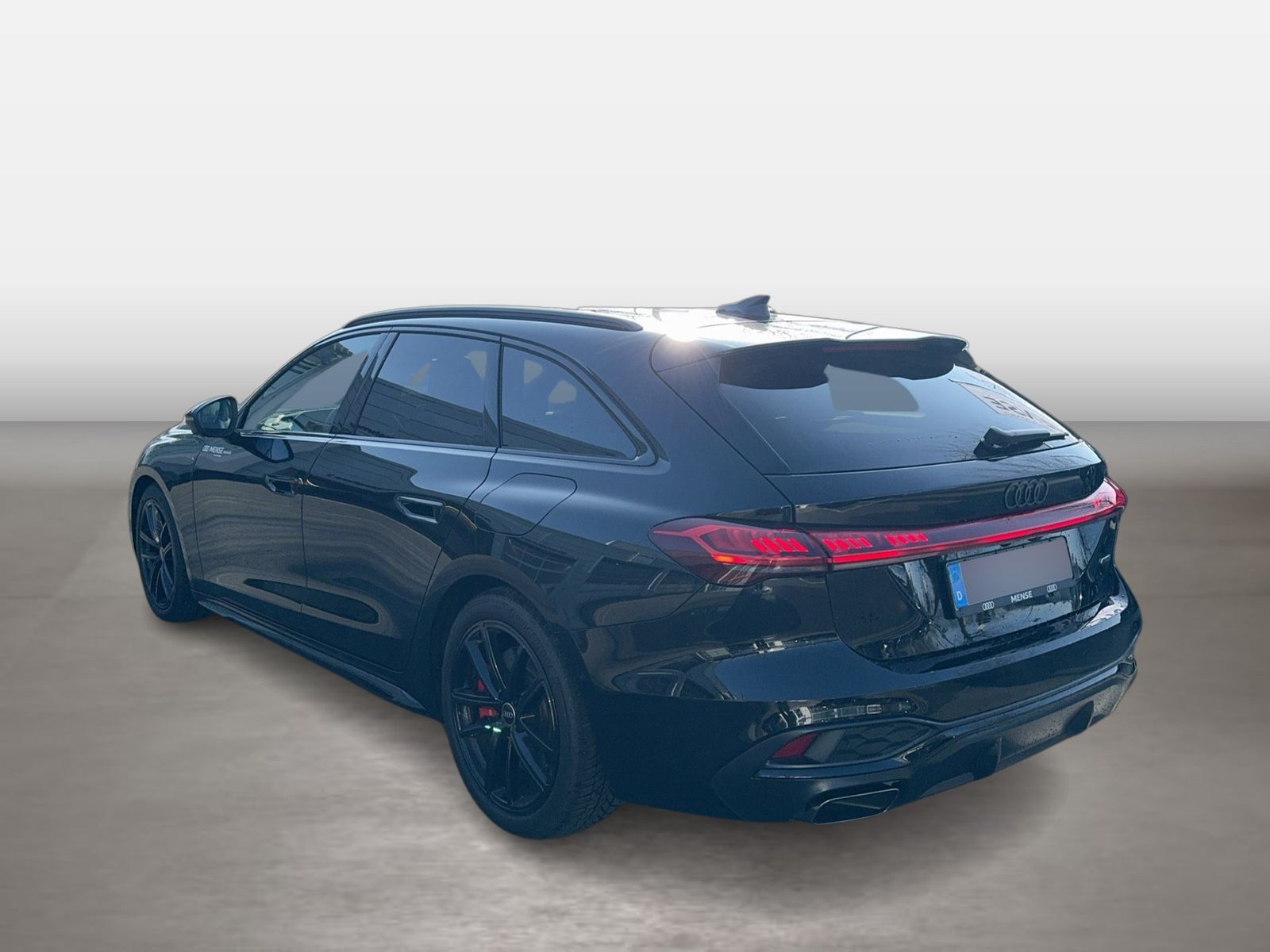 Fahrzeugabbildung Audi A5 Avant e-hybrid quattro 270 kW S tronic Matrix