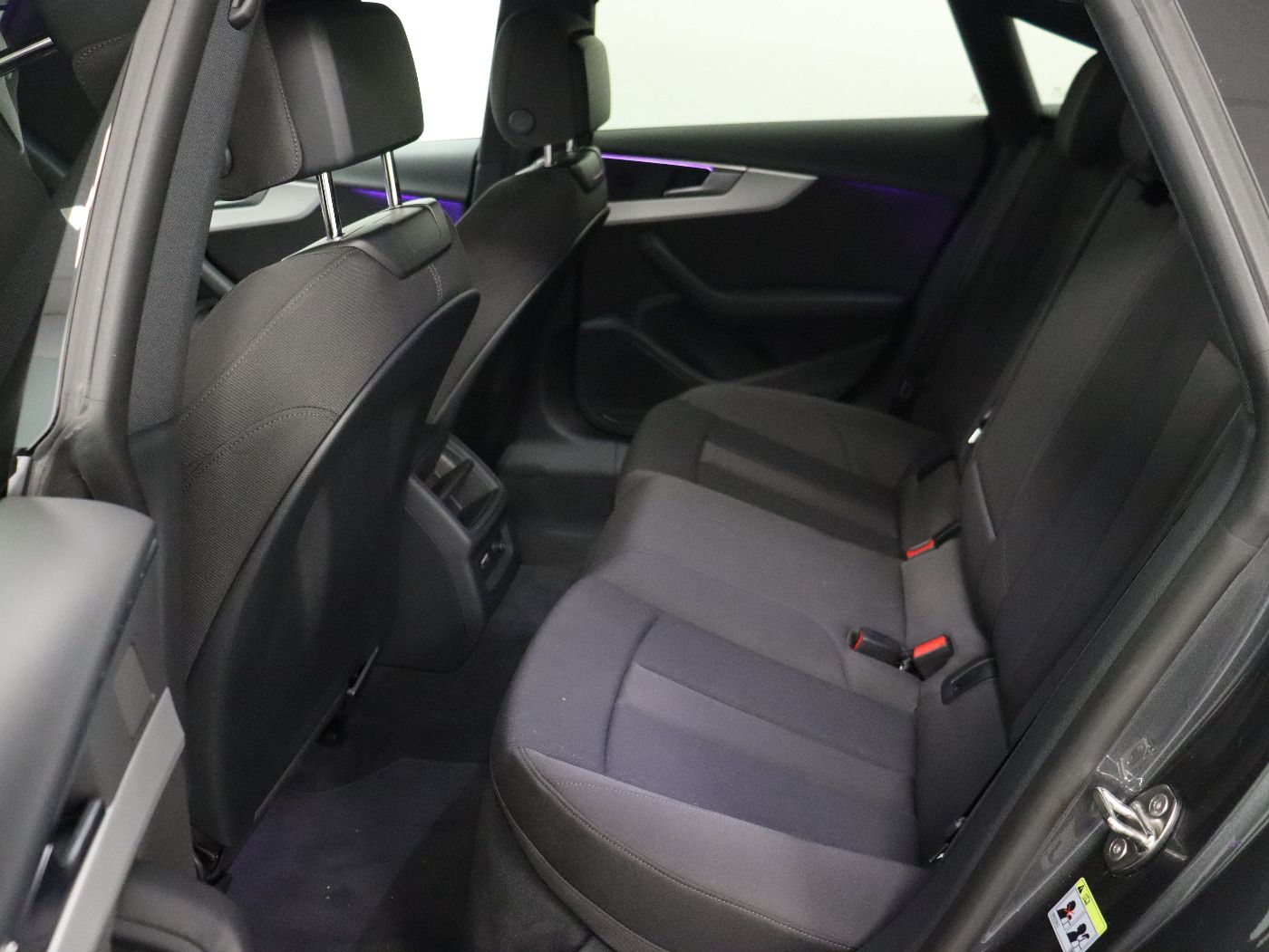 Fahrzeugabbildung Audi A5 Sportback 40 TDI S tronic S line LM