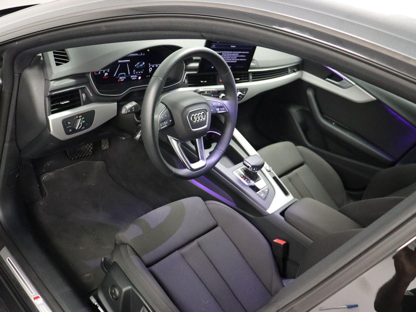 Fahrzeugabbildung Audi A5 Sportback 40 TDI S tronic S line LM