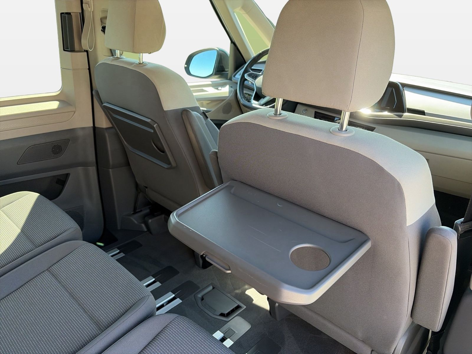 Fahrzeugabbildung Volkswagen Multivan 2.0 TDI CarPlay|AHK|ACC|LED|VirtualCP