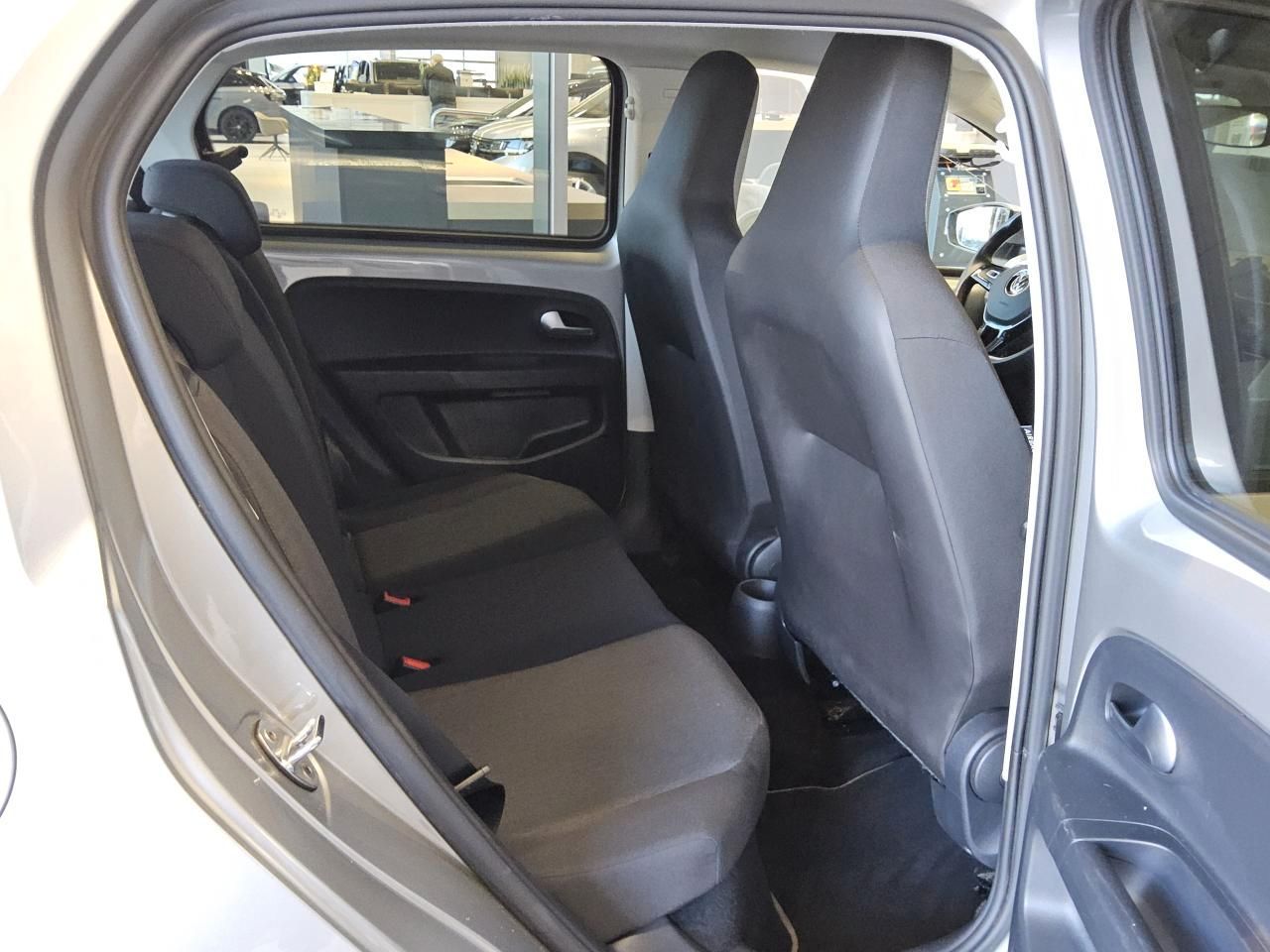 Fahrzeugabbildung Volkswagen e-up! Style Plus 32.3 kWh Automatik KlimaA|SHZG