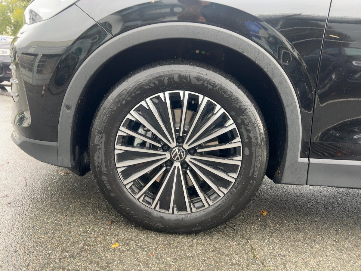 Fahrzeugabbildung Volkswagen Tiguan Elegance 2.0 l TDI DSG IQ.Light|Matrix|LM