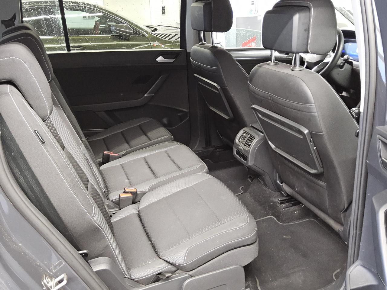 Fahrzeugabbildung Volkswagen Touran 2.0 TDI DSG Active CarPlay|ACC|VirtualCP