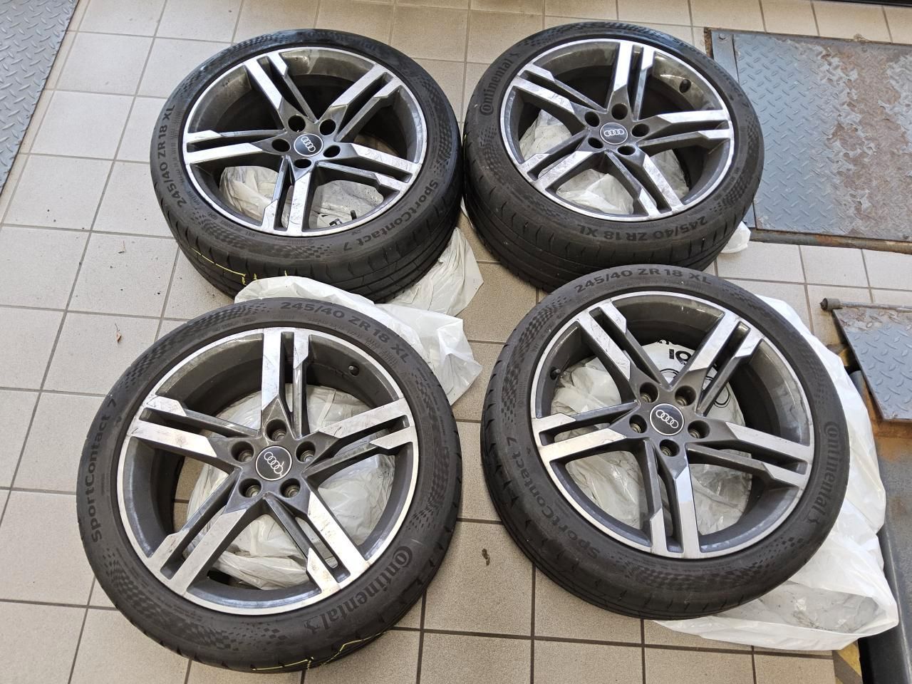 Fahrzeugabbildung Audi A4 Avant 40 TDI S tronic S line Matrix|LED|Navi