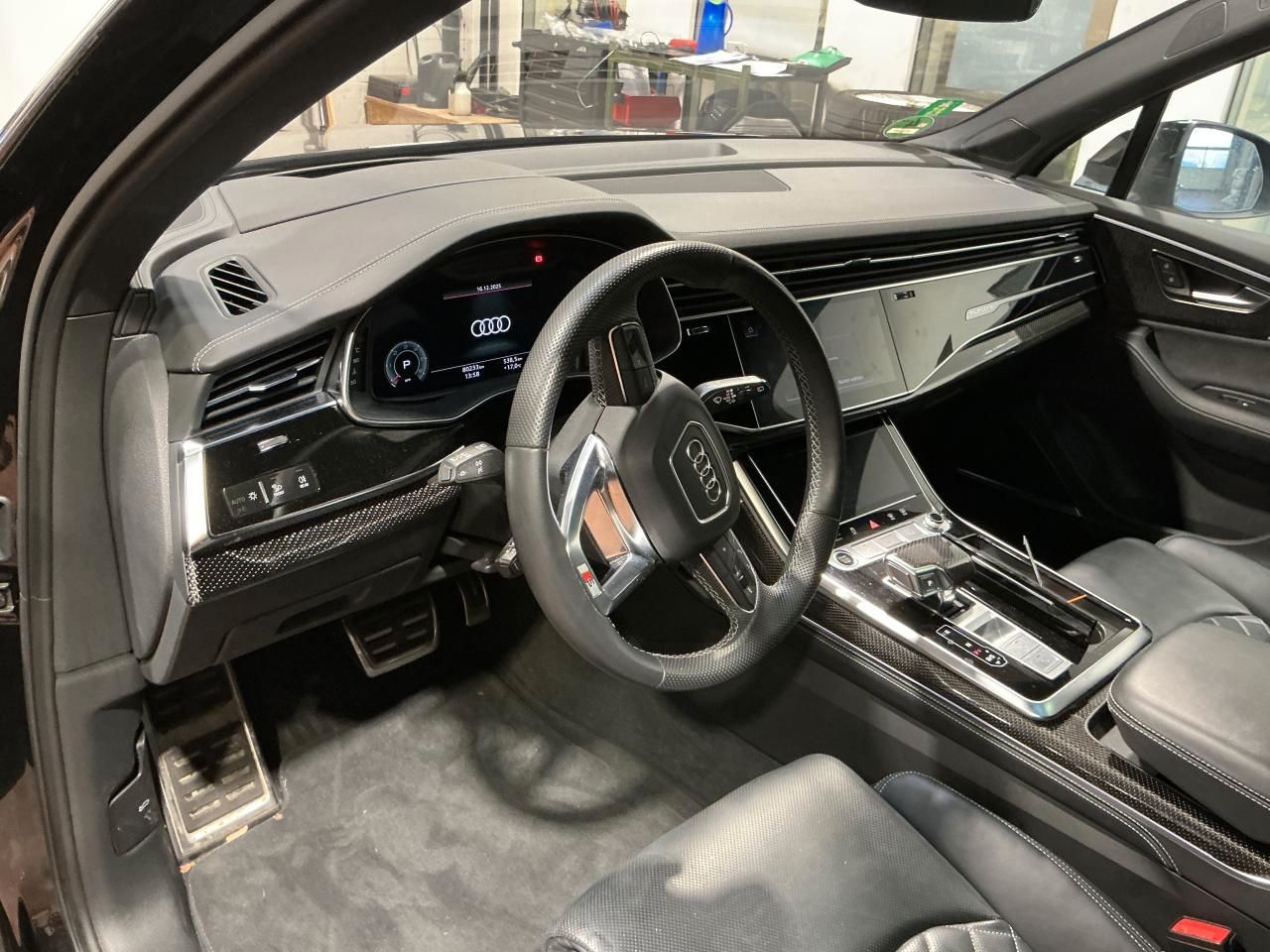 Fahrzeugabbildung Audi Q7 50 TDI quattro tiptronic S line competition p