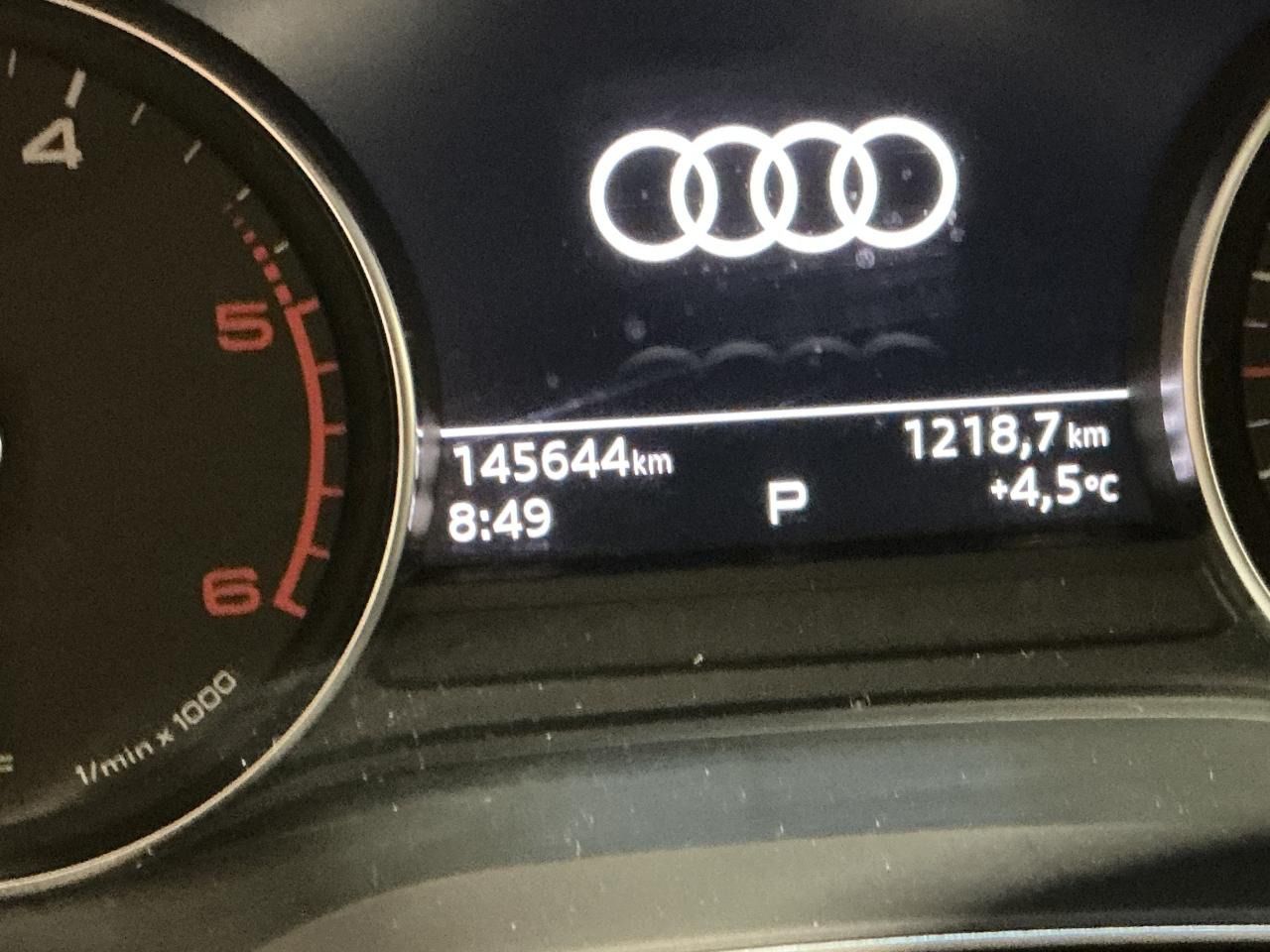 Fahrzeugabbildung Audi A4 Avant 40 TDI quattro S tronic S line B&O|AHK