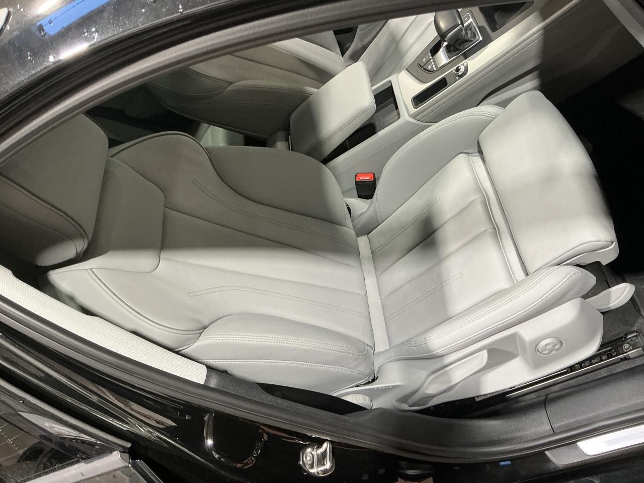 Fahrzeugabbildung Audi A4 Avant 40 TDI quattro S tronic S line B&O|AHK