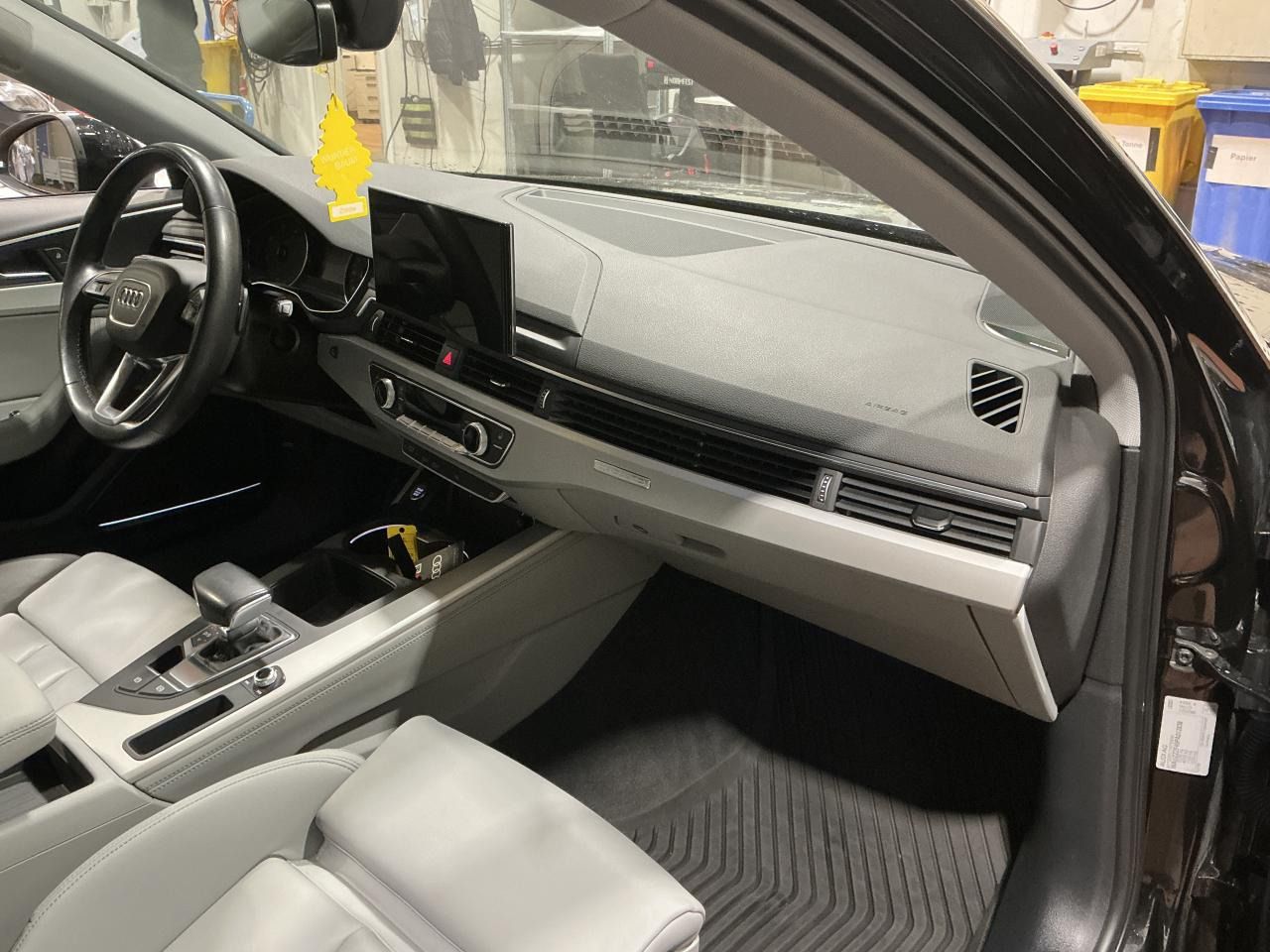 Fahrzeugabbildung Audi A4 Avant 40 TDI quattro S tronic S line B&O|AHK