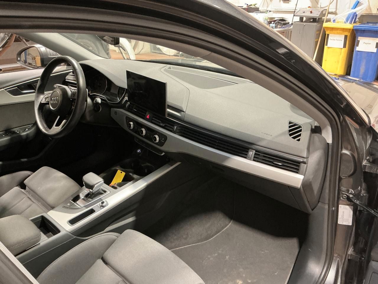 Fahrzeugabbildung Audi A4 Avant 40 TDI S tronic S-Line AHK|Navi|Kamera