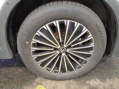 Fahrzeugabbildung Volkswagen Tiguan 1.5 eTSI DSG Goal Life CarPlay|AHK|ACC|LM