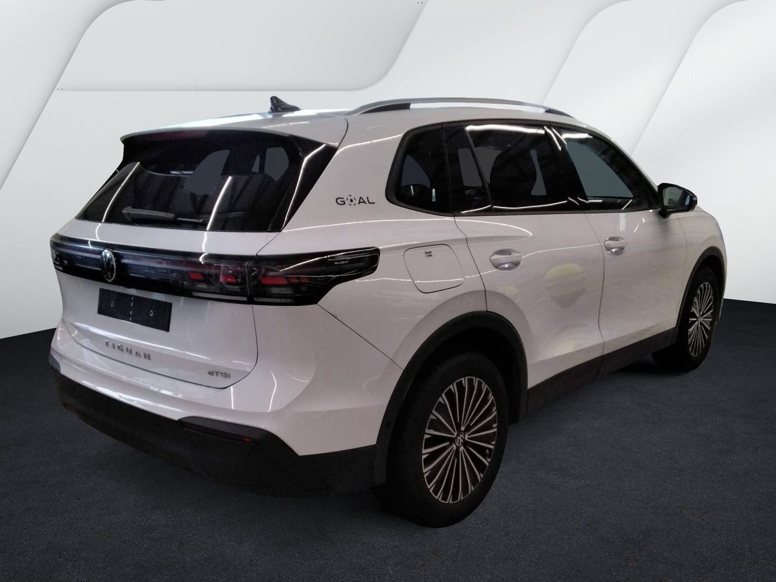 Fahrzeugabbildung Volkswagen Tiguan 1.5 eTSI DSG Goal Life CarPlay|AHK|ACC|LM