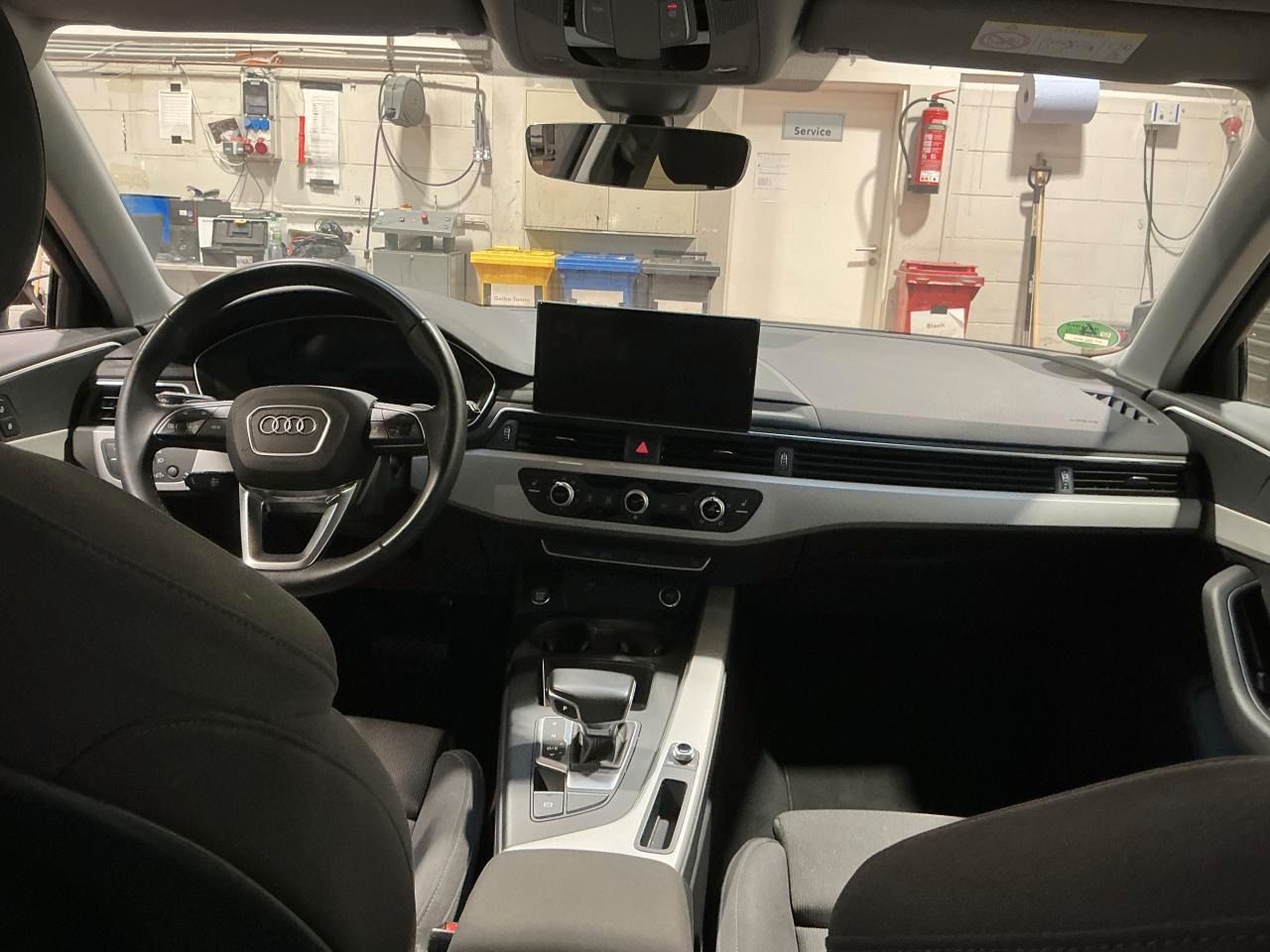 Fahrzeugabbildung Audi A4 Avant 35 TDI S tronic advanced AHK|Navi|PDC