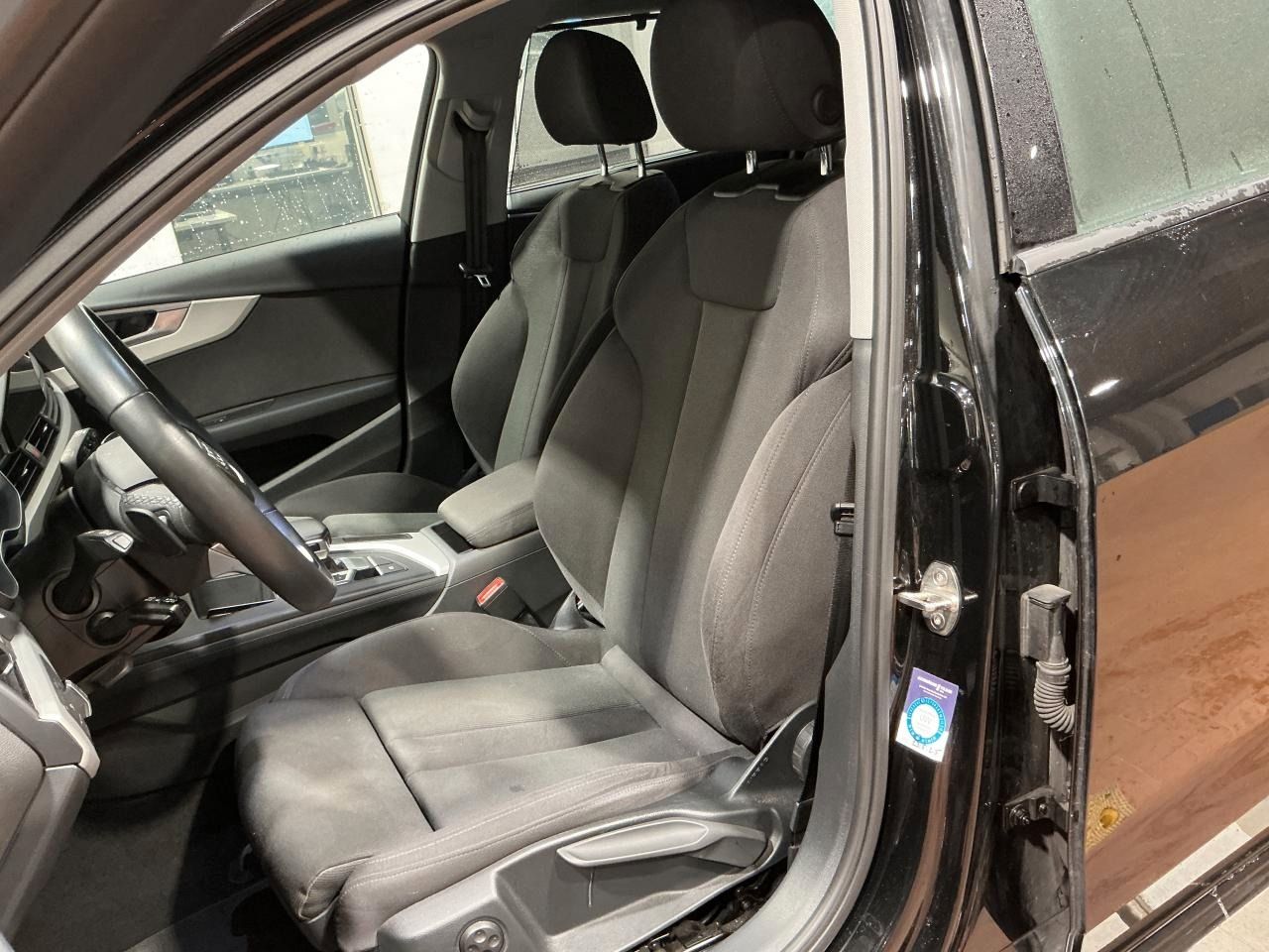 Fahrzeugabbildung Audi A4 Avant 35 TDI S tronic advanced AHK|Navi|PDC