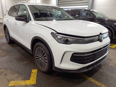 Fahrzeugabbildung Volkswagen Tiguan 1.5 eTSI DSG Goal Life CarPlay|AHK|ACC|LM