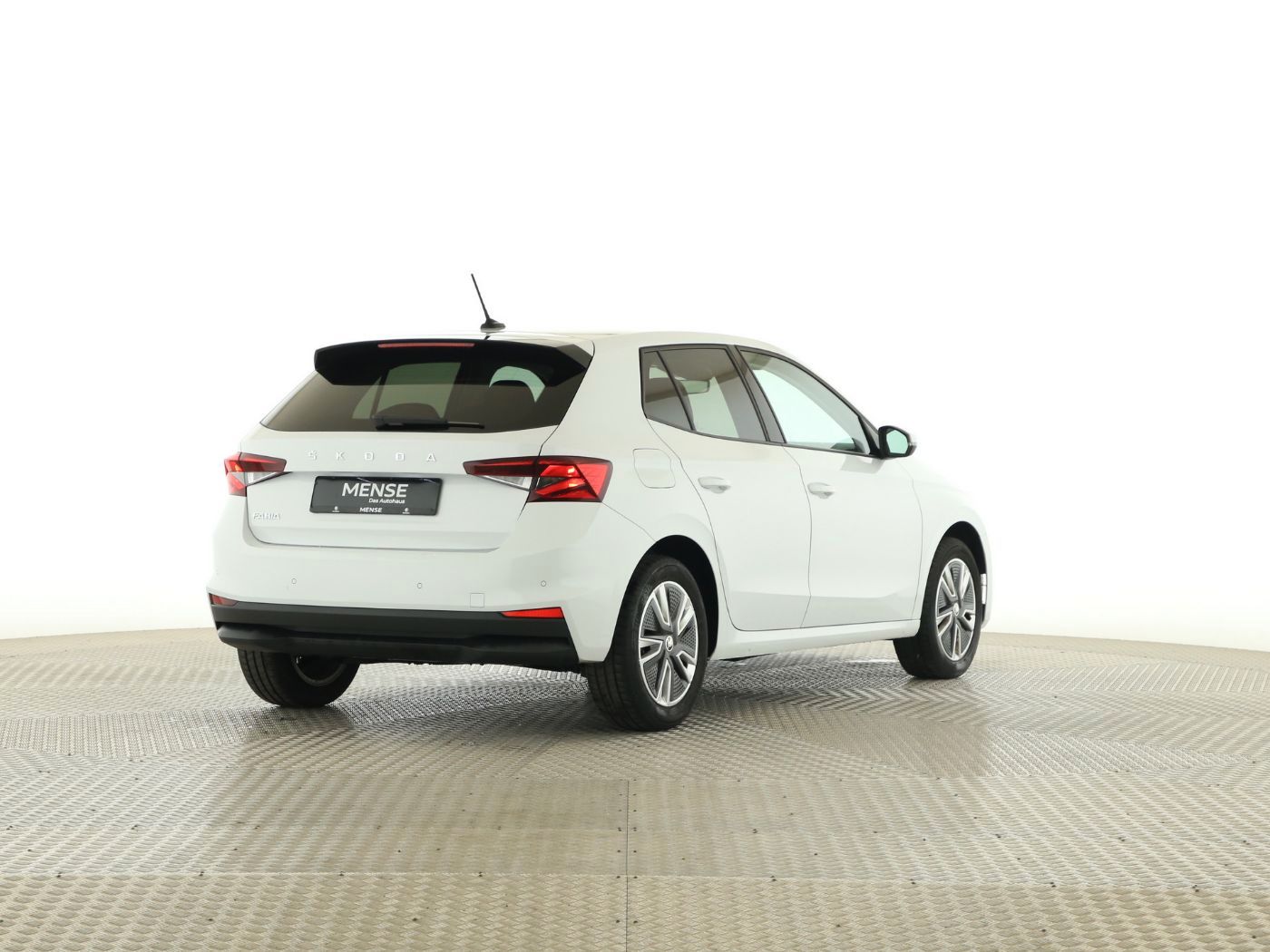 Fahrzeugabbildung SKODA Fabia 1.0 TSI Ambition LED|Navi|DynLicht|KlimaA