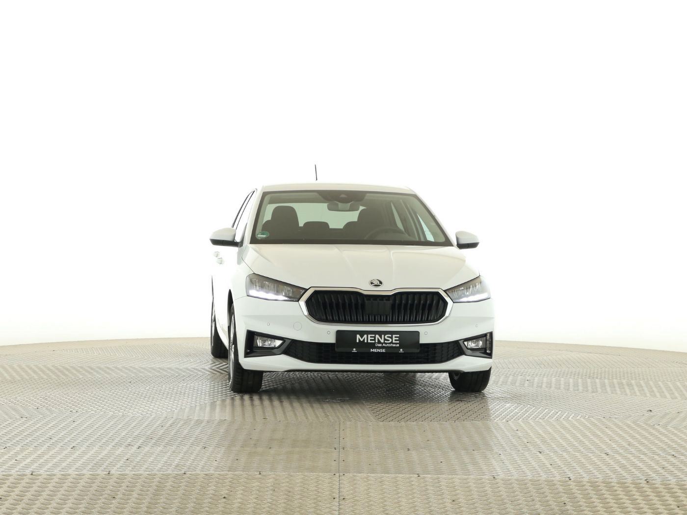 Fahrzeugabbildung SKODA Fabia 1.0 TSI Ambition LED|Navi|DynLicht|KlimaA