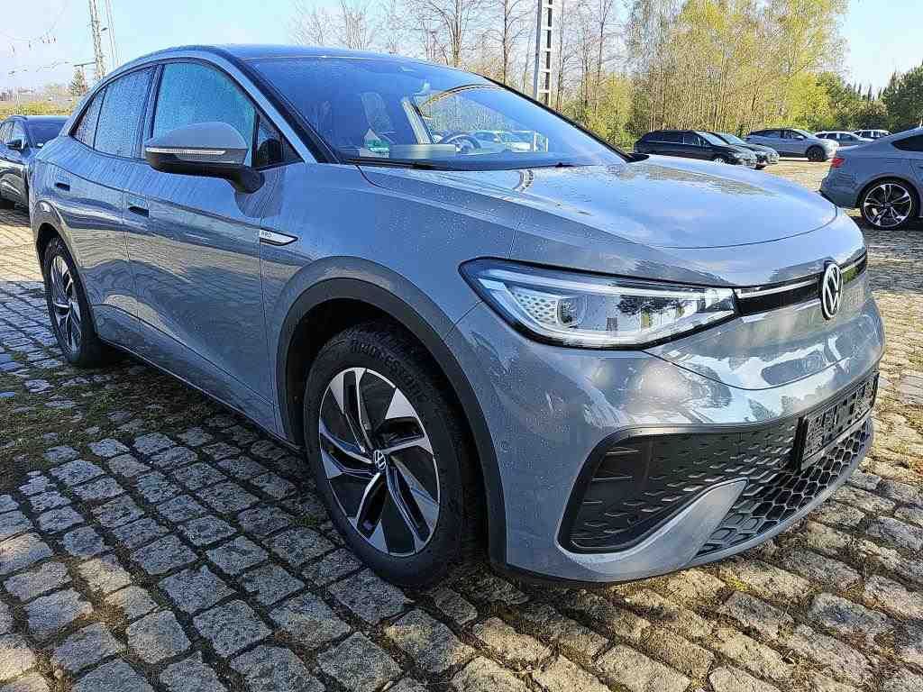 Fahrzeugabbildung Volkswagen ID.5 Pro electric IQ.Light|Matrix|CarPlay|AHK|LM